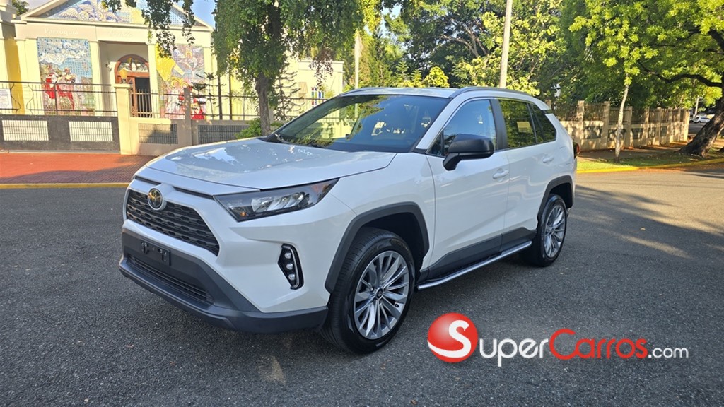 2022 Toyota RAV4 LE PLUS