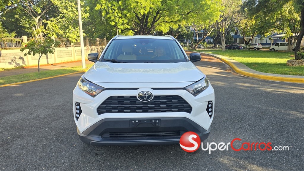 2022 Toyota RAV4 LE PLUS — foto 5 / 10