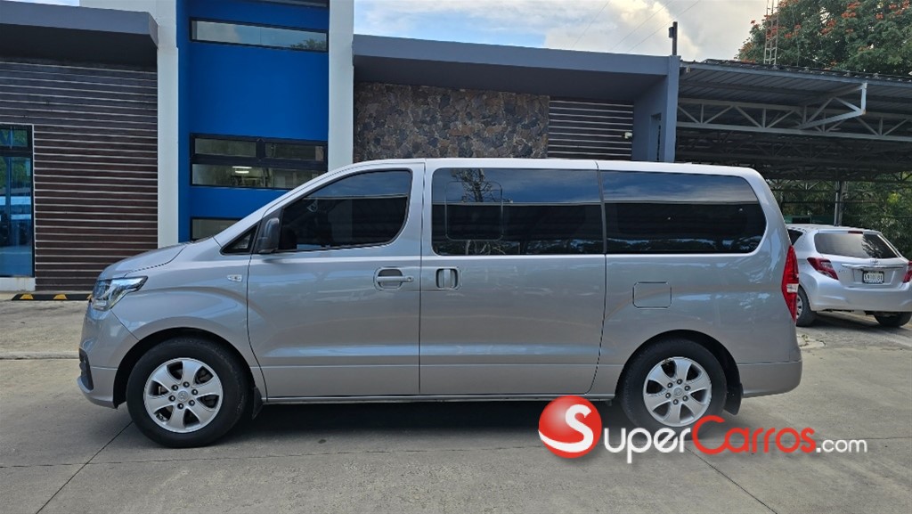 2021 Hyundai Grand Starex — foto 3 / 12