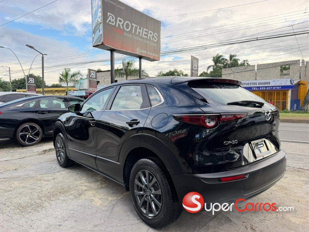 2021 Mazda CX-30 — foto 7 / 12