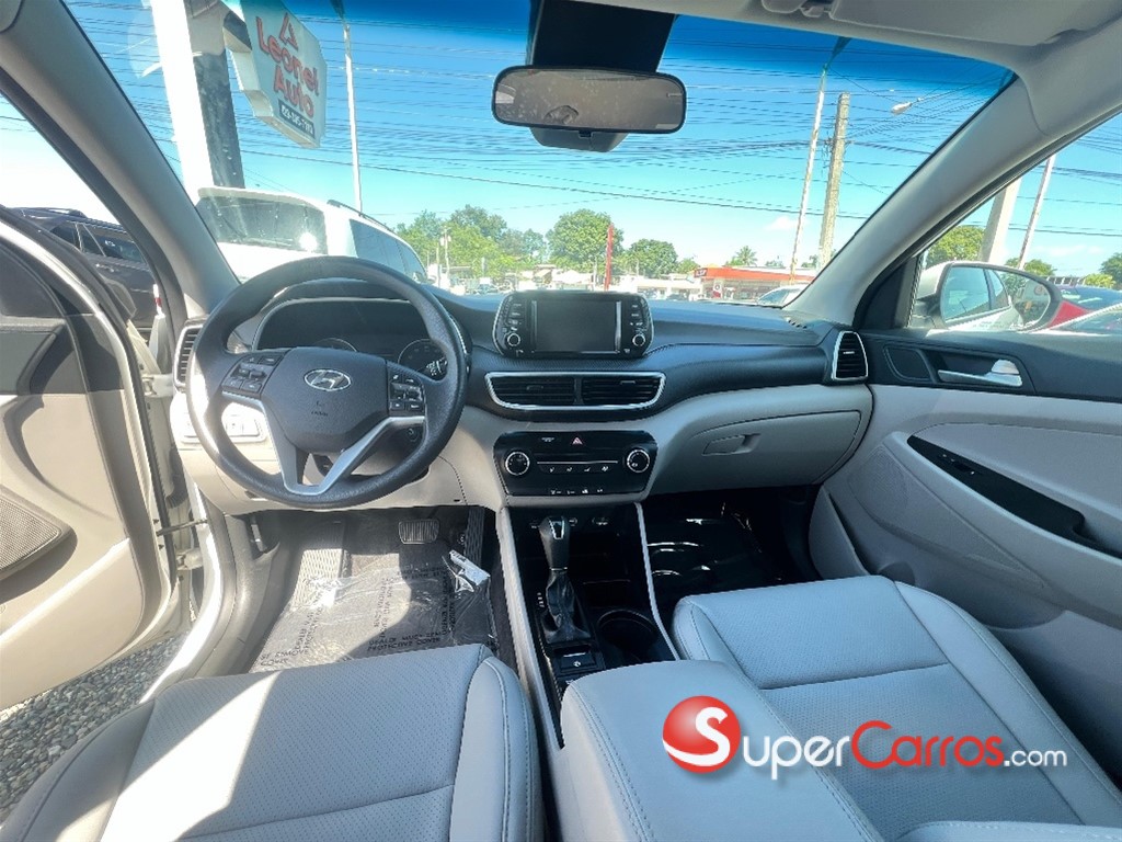 2020 Hyundai Tucson S — foto 7 / 10