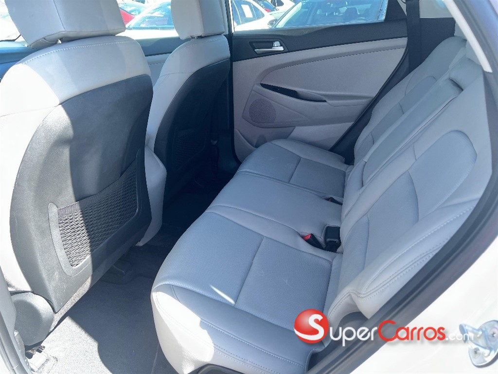 2020 Hyundai Tucson S — foto 9 / 10
