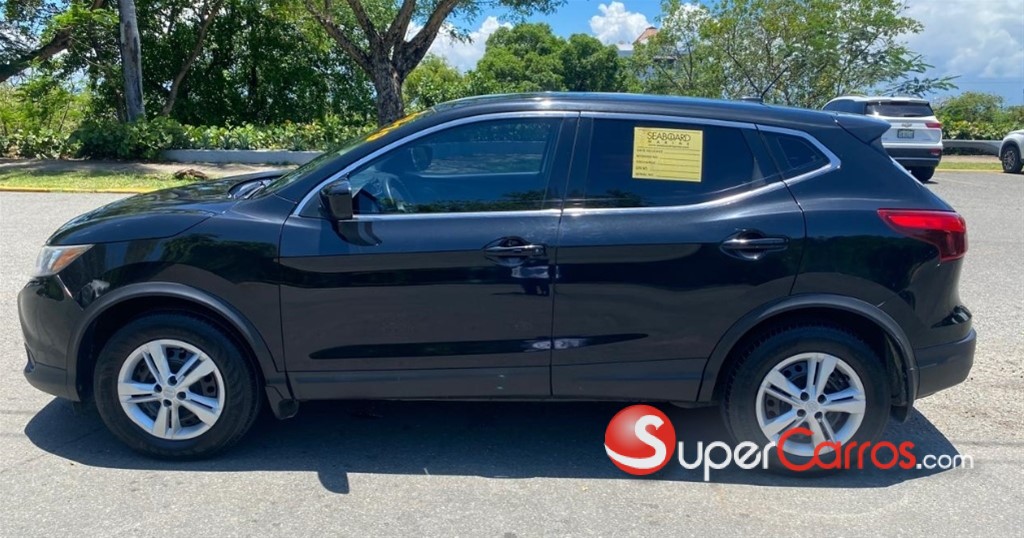 2019 Nissan Rogue Sport — foto 2 / 12