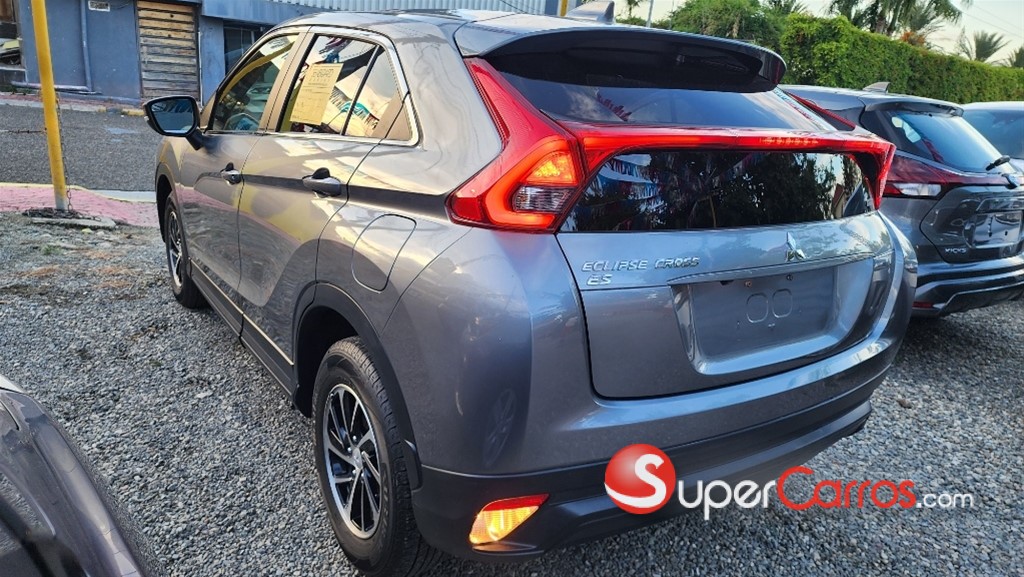 2020 Mitsubishi Motors Eclipse Cross — foto 6 / 12