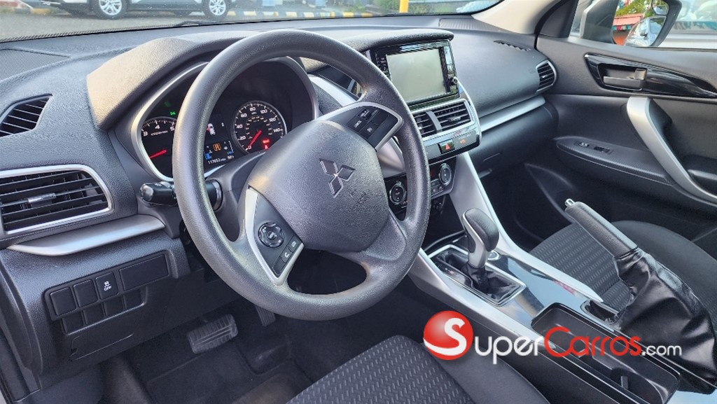 2020 Mitsubishi Motors Eclipse Cross — foto 9 / 12