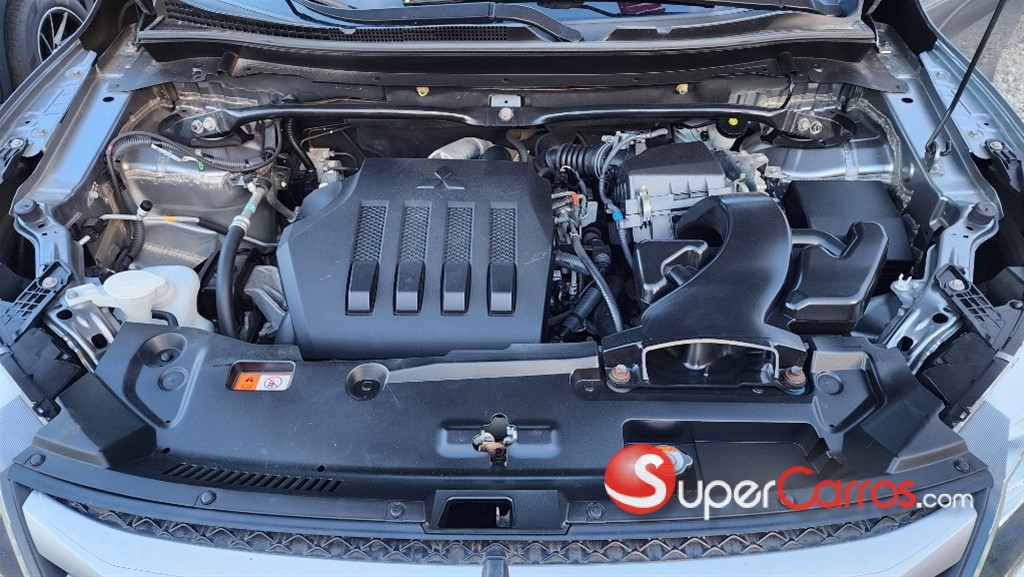 2020 Mitsubishi Motors Eclipse Cross — foto 12 / 12