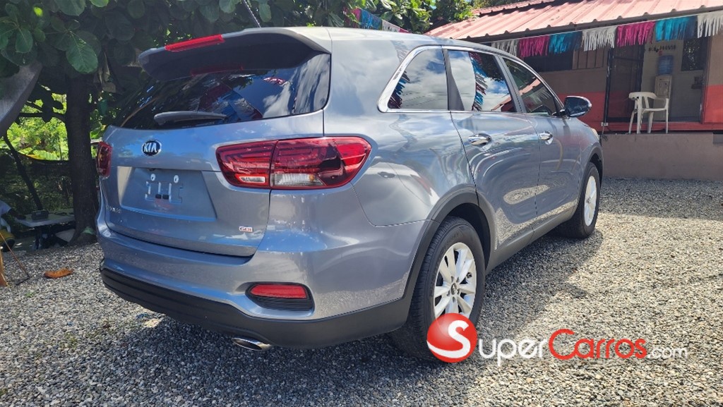 2020 Kia Sorento LX — foto 5 / 12