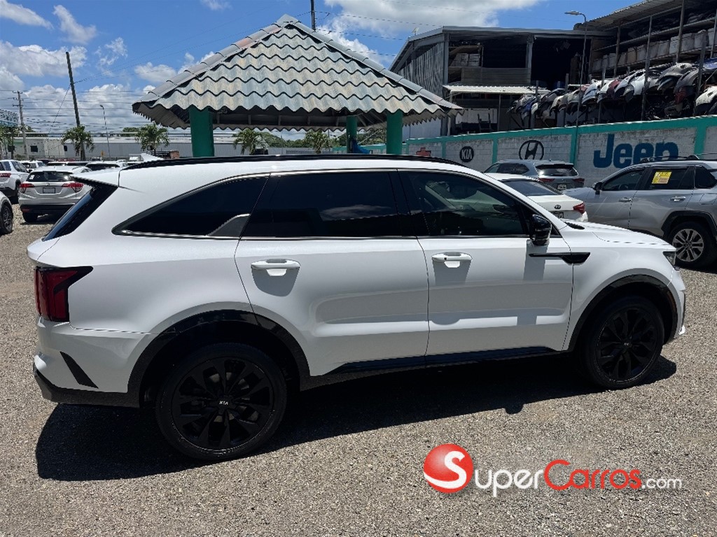 2021 Kia Sorento SX — foto 8 / 12