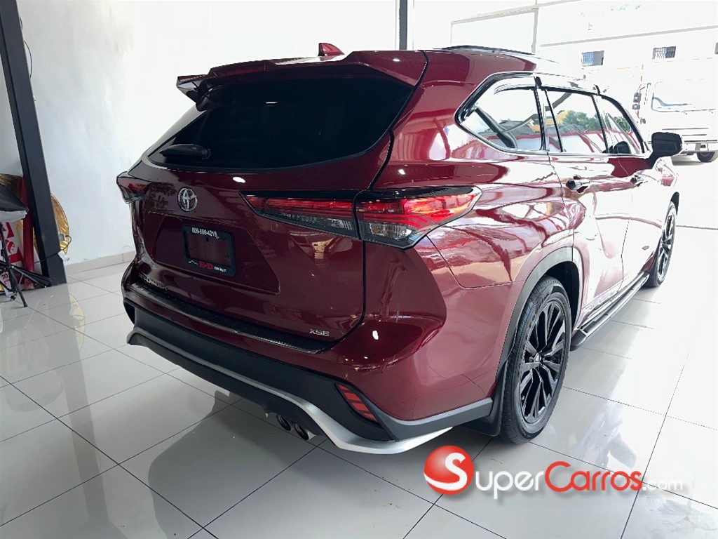 2022 Toyota Highlander XSE — foto 6 / 10