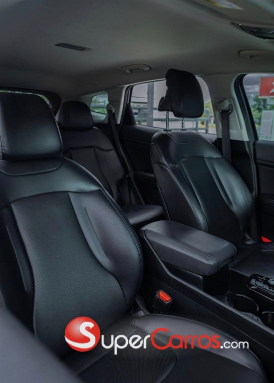 2023 Kia Sportage EX — foto 11 / 12