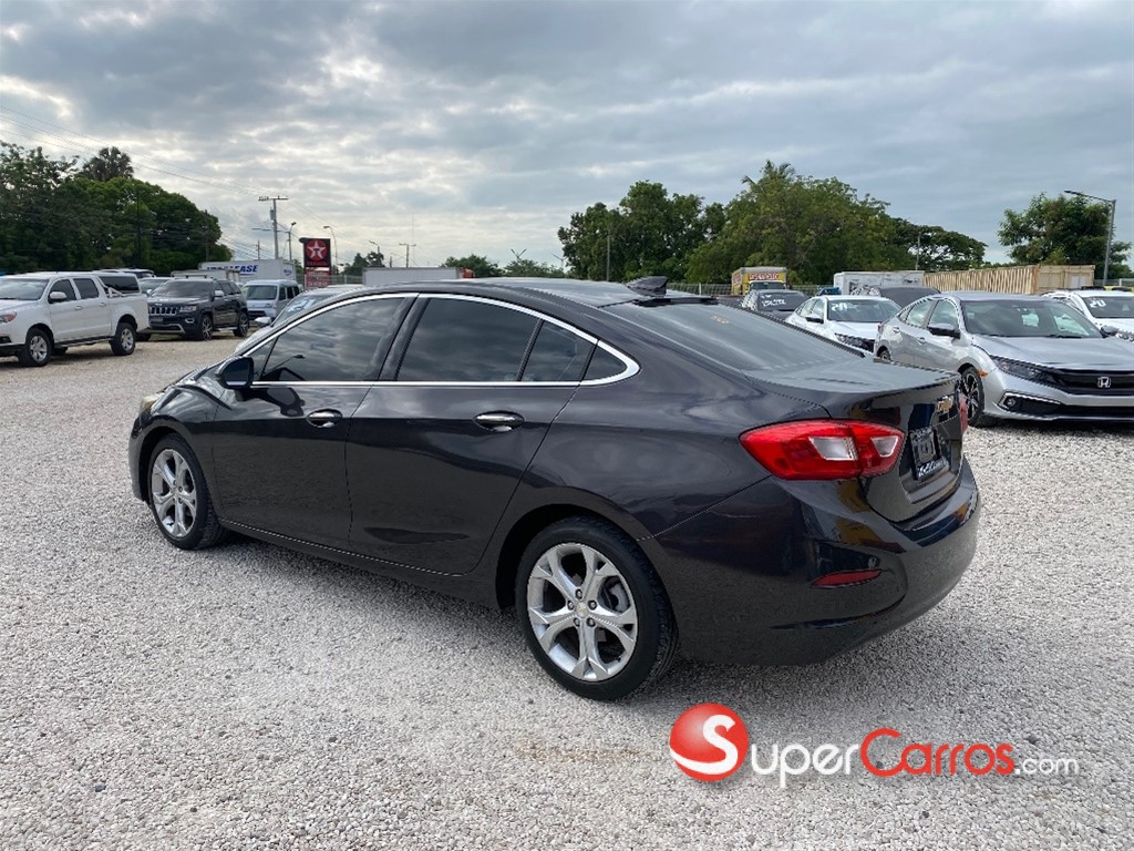 2017 Chevrolet Cruze Premier — foto 7 / 11