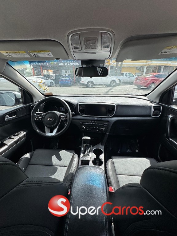 2022 Kia Sportage — foto 8 / 10
