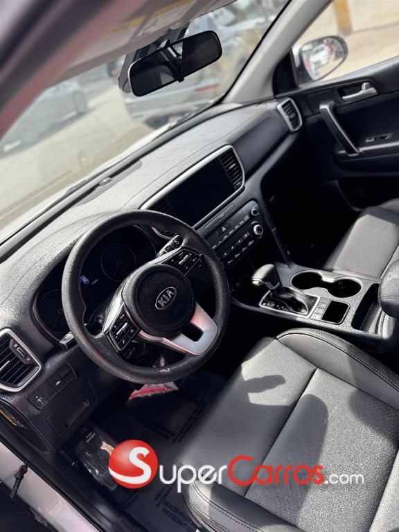 2022 Kia Sportage — foto 9 / 10