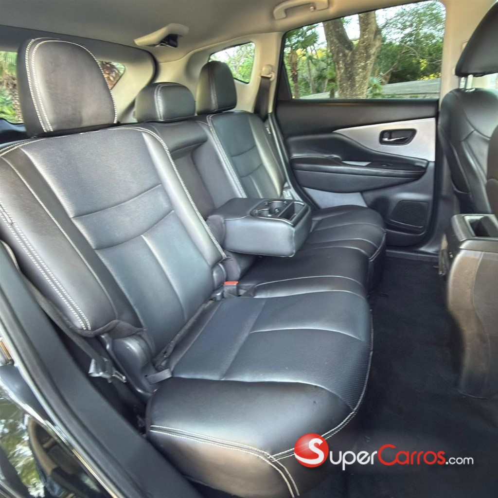 2021 Nissan Murano SV — foto 9 / 12