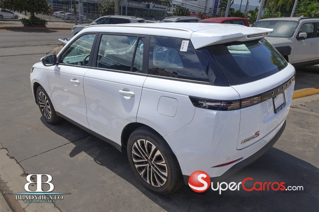2026 JAECOO J5 — foto 10 / 12