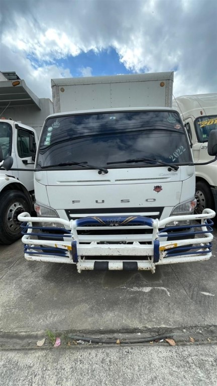 2022 Mitsubishi Motors Canter Fulgon