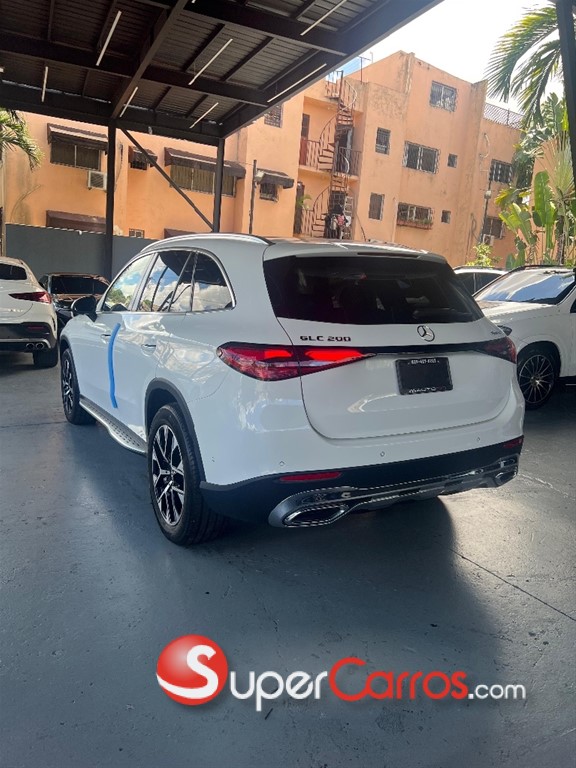 2025 Mercedes-Benz Clase GLC 200 — foto 6 / 6