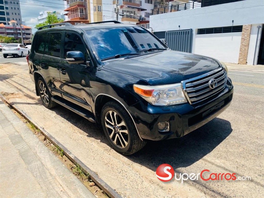 2013 Toyota Land Cruiser — foto 2 / 10