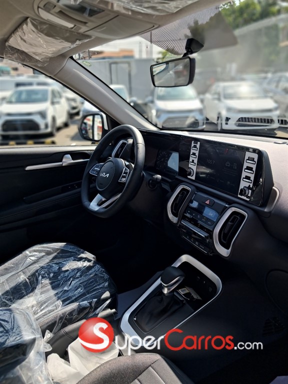 2027 Kia Sonet FULL — foto 7 / 11