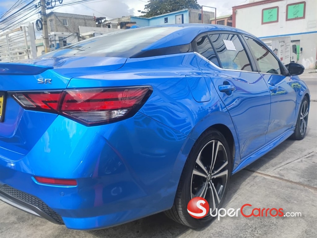 2021 Nissan Sentra SR — foto 6 / 8