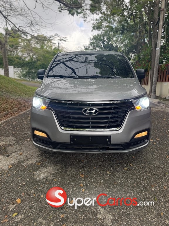 2019 Hyundai Starex GVX