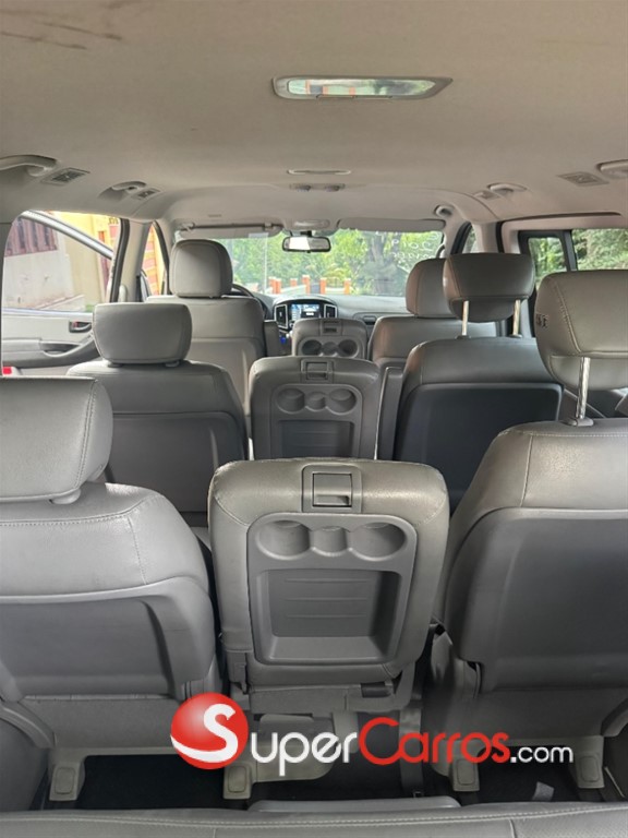 2019 Hyundai Starex GVX — foto 2 / 12