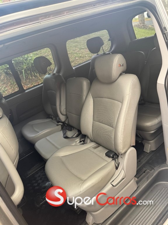 2019 Hyundai Starex GVX — foto 6 / 12