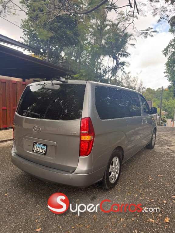 2019 Hyundai Starex GVX — foto 11 / 12