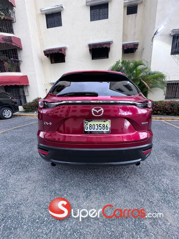 2020 Mazda CX-9 Touring — foto 7 / 12