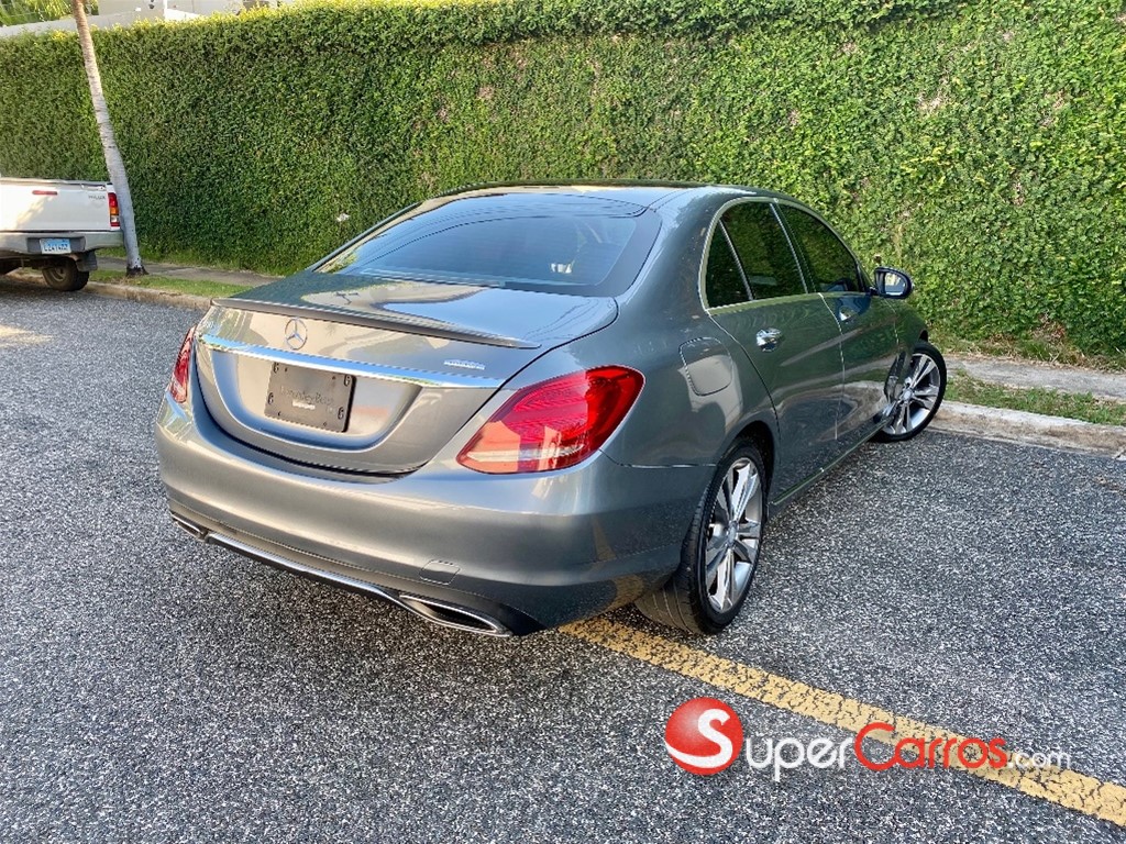 2017 Mercedes-Benz Clase C 300 Elegance — foto 4 / 12