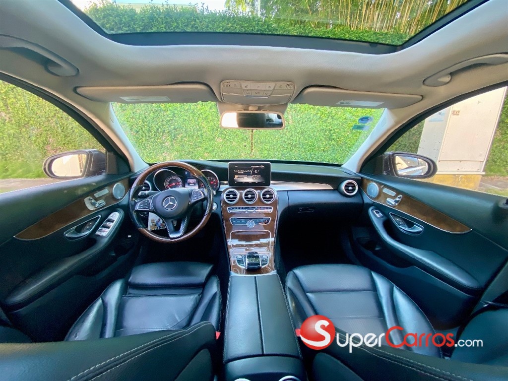 2017 Mercedes-Benz Clase C 300 Elegance — foto 9 / 12