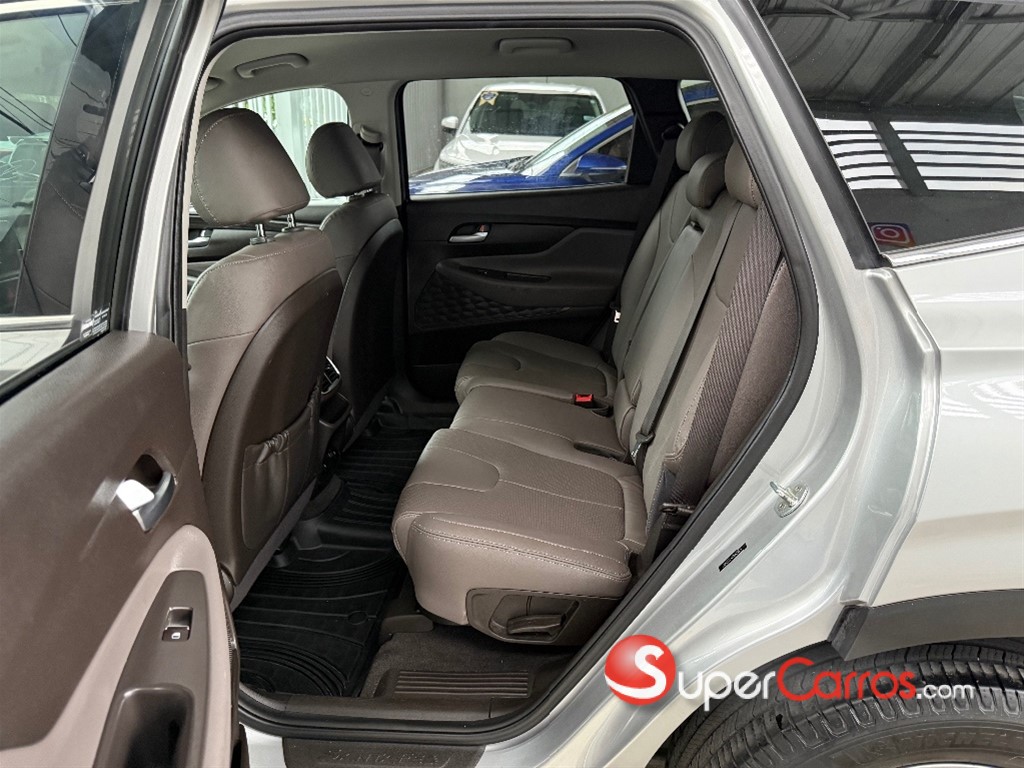 2020 Hyundai Santa Fe SEL — foto 7 / 11