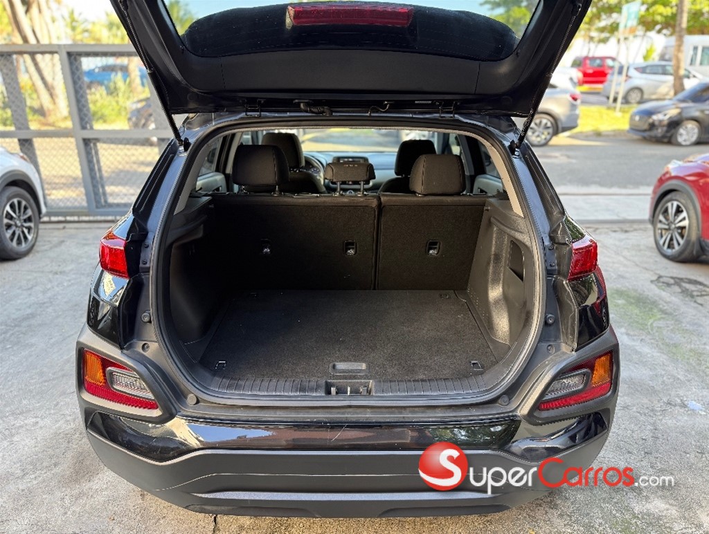 2020 Hyundai KONA SEL — foto 11 / 12