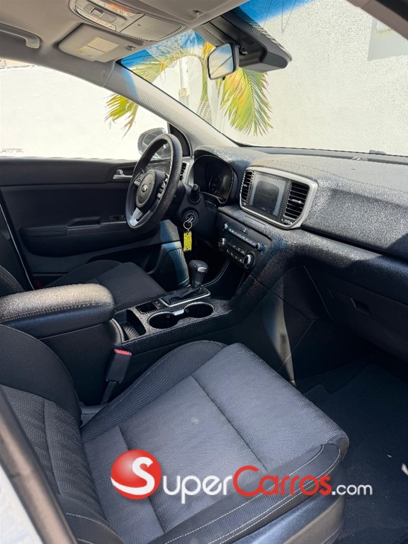 2020 Kia Sportage — foto 6 / 8