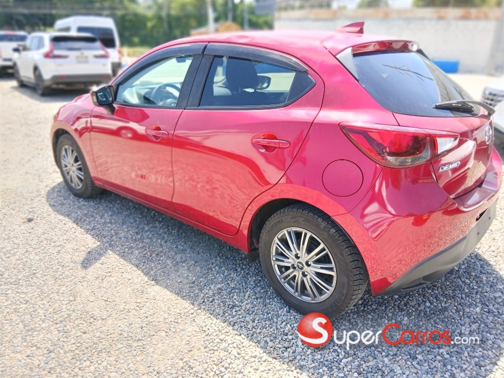 2020 Mazda Demio — foto 5 / 8