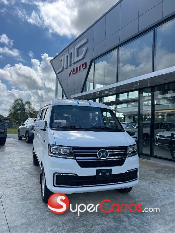 2027 Shineray X30 Furgoneta 5 Pasajero