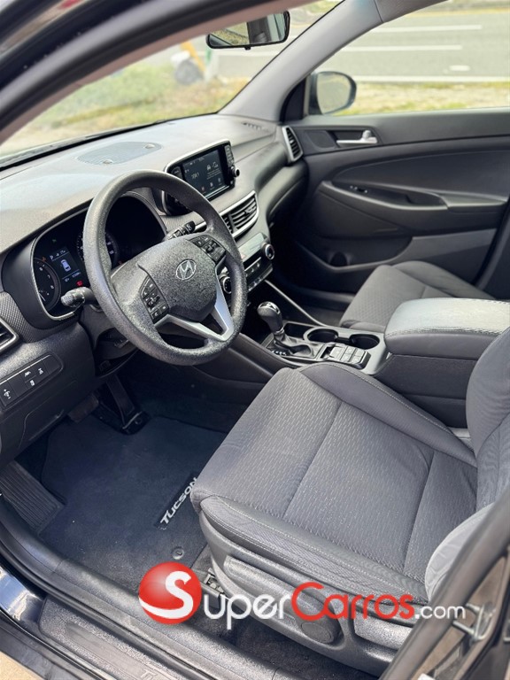 2020 Hyundai Tucson SE — foto 9 / 12