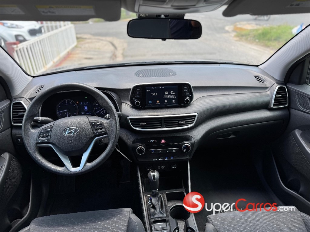 2020 Hyundai Tucson SE — foto 10 / 12