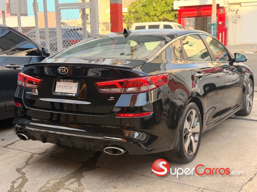 2020 Kia Optima S — foto 8 / 9