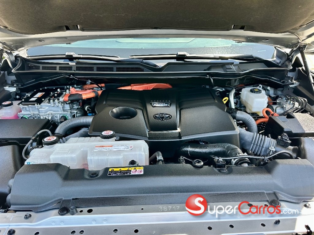 2022 Toyota Tundra Capstone — foto 10 / 11