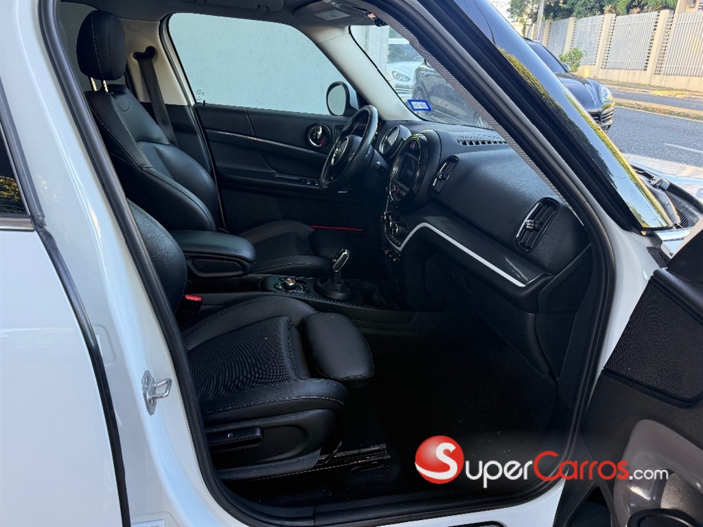 2020 Mini Cooper Countryman S — foto 8 / 12