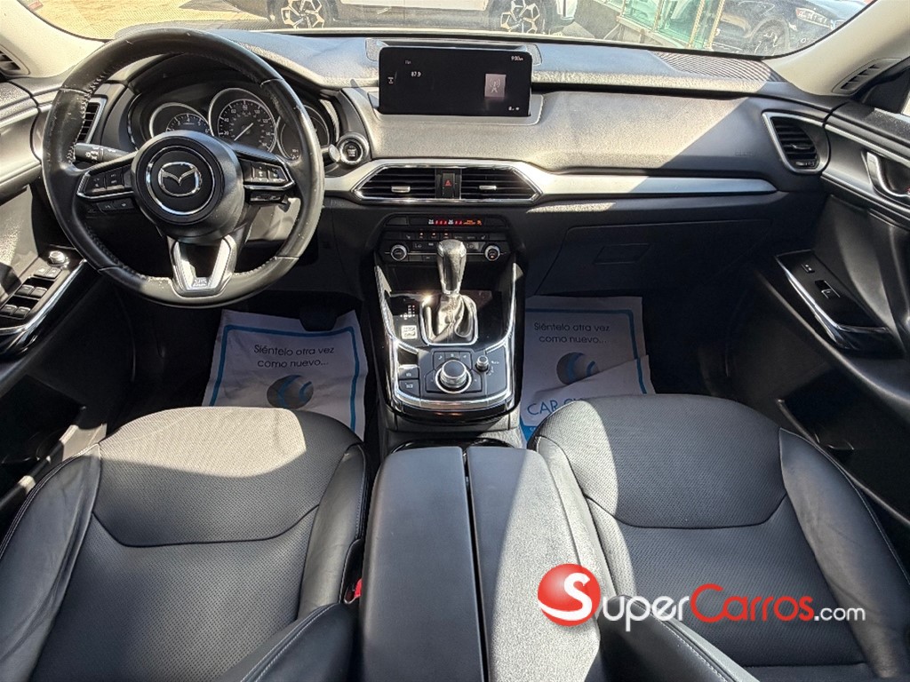 2021 Mazda CX-9 Touring — foto 7 / 10