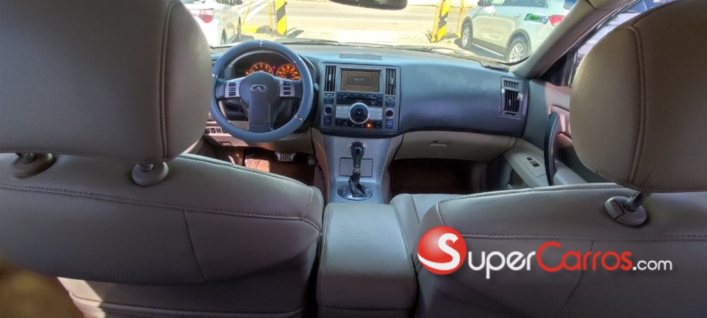 2005 Infiniti FX-35 — foto 5 / 9