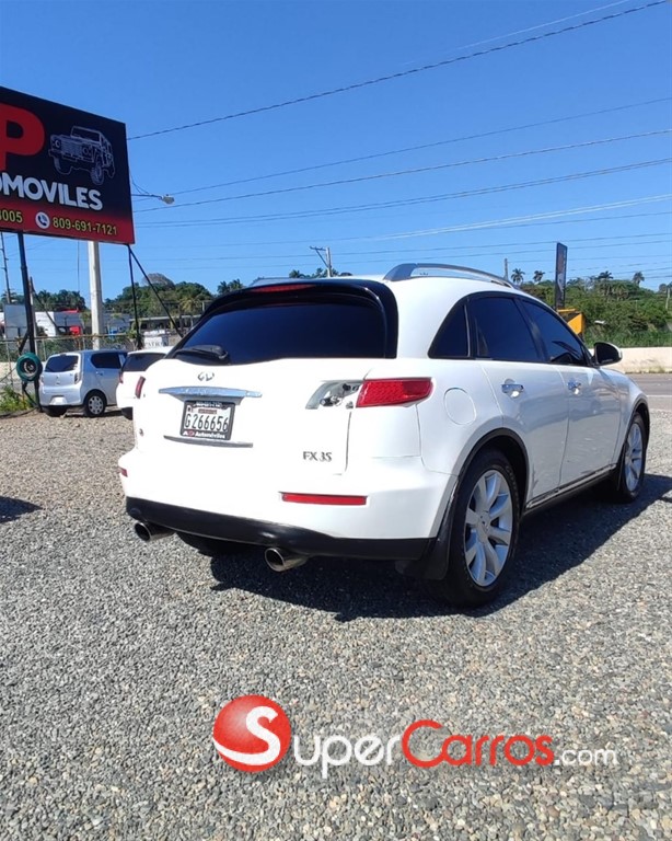 2005 Infiniti FX-35 — foto 9 / 9