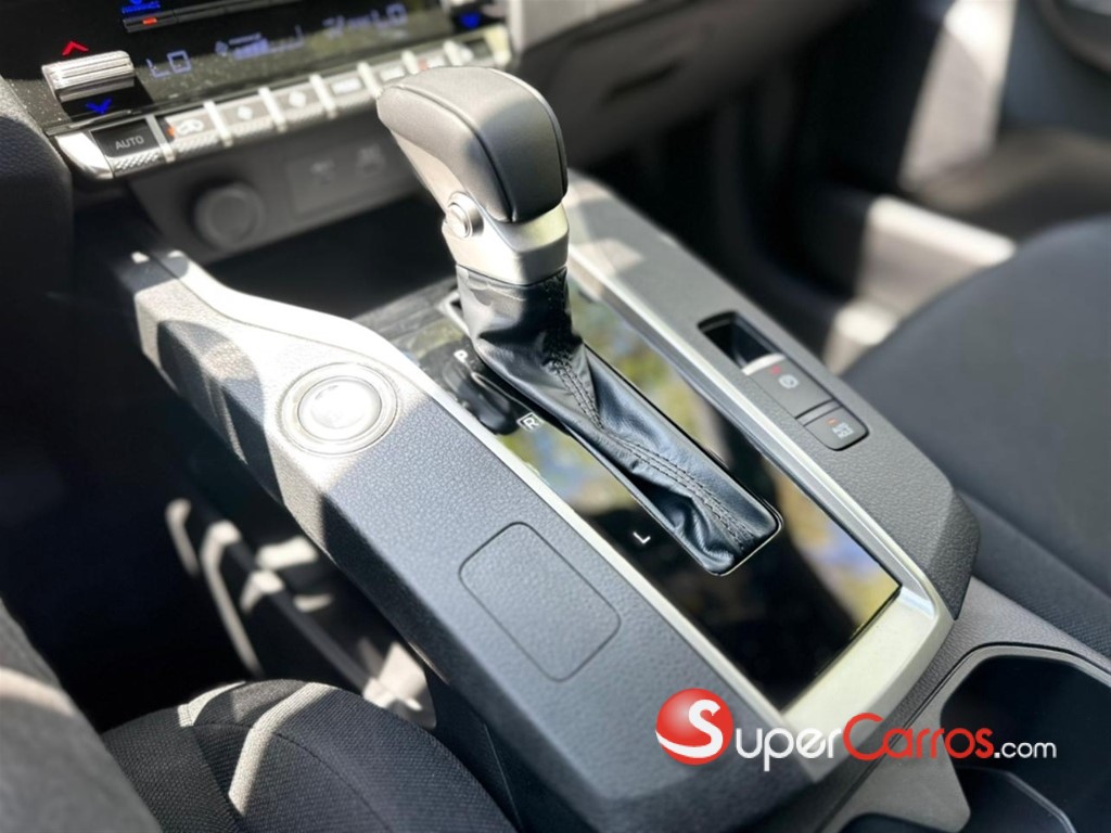 2027 Mitsubishi Motors Outlander Sport — foto 9 / 12