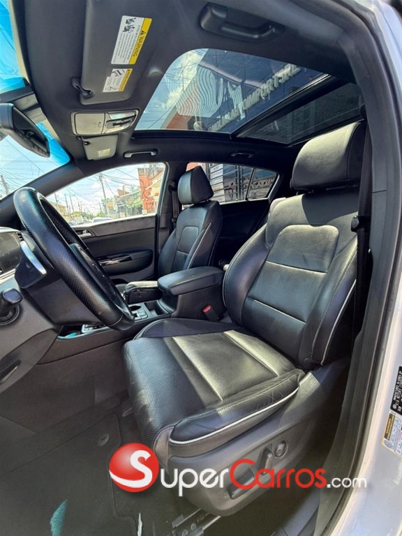 2021 Kia Sportage SX — foto 6 / 10