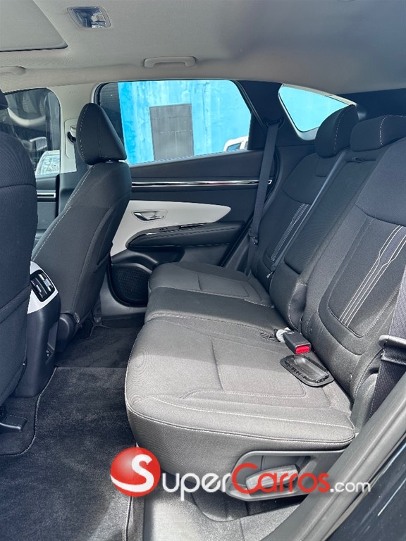 2022 Hyundai Tucson SEL — foto 8 / 10