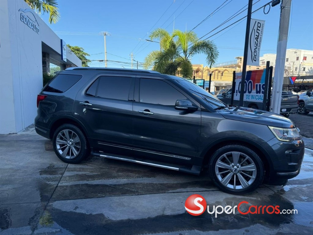 2018 Ford Explorer Limited — foto 3 / 11