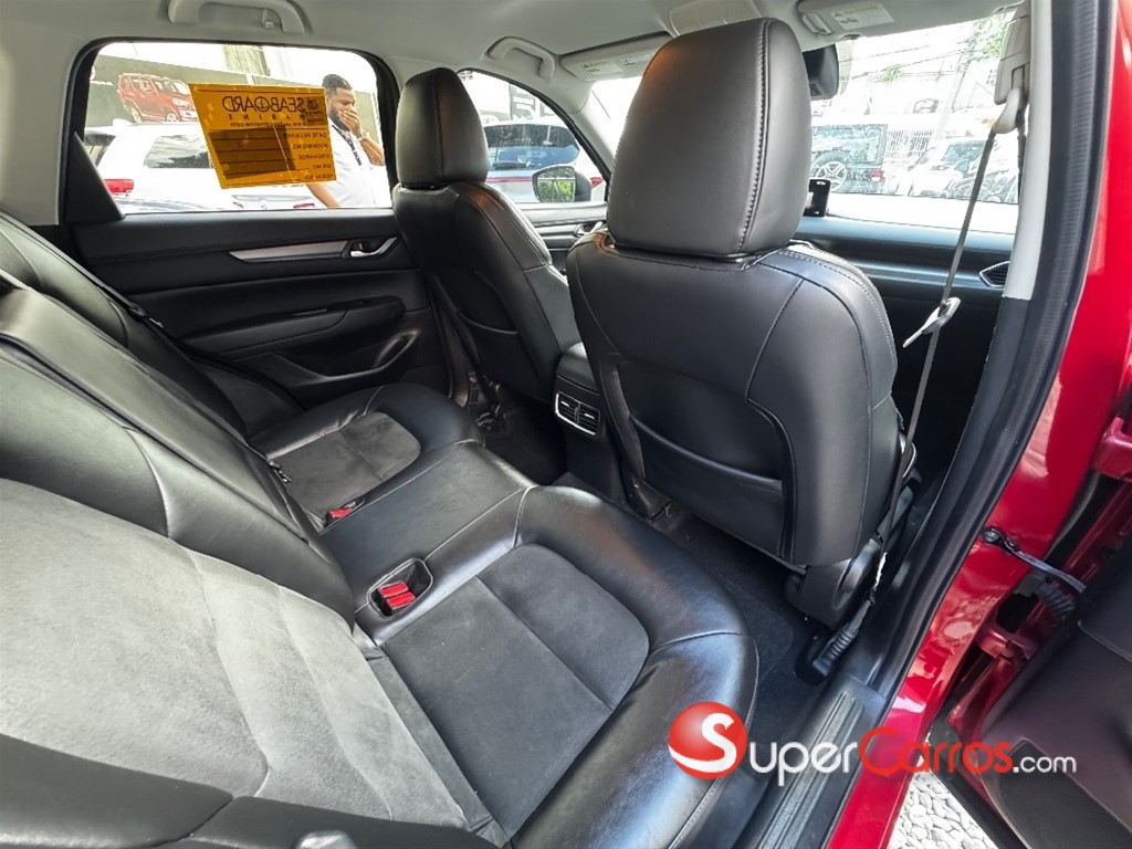 2023 Mazda CX-5 — foto 8 / 10