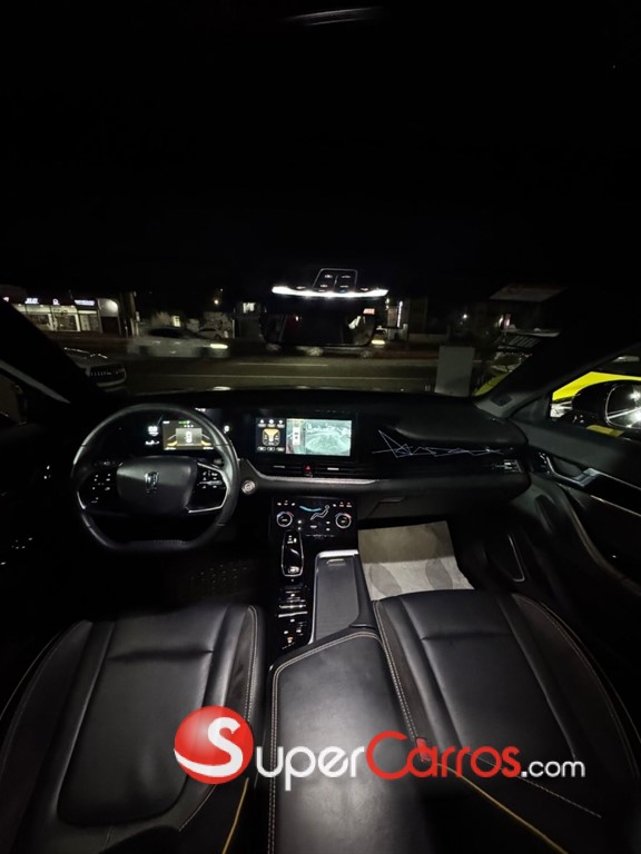 2024 Bestune B70 S — foto 6 / 12